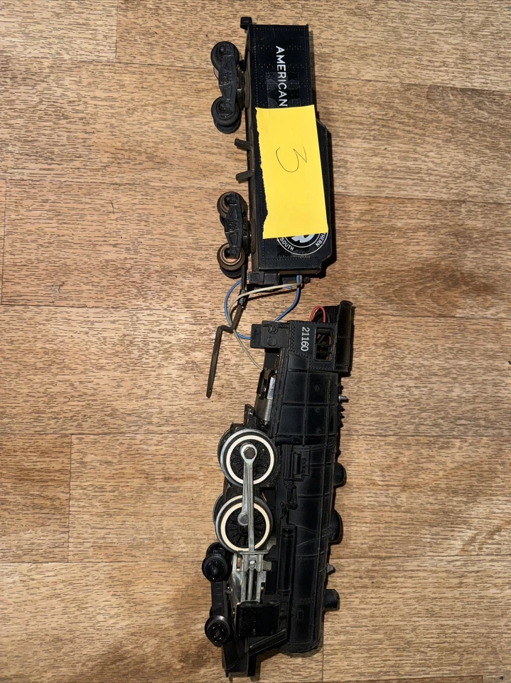 American Flyer 21160 4-4-2 Steam Engine S Gauge Southern Service Not Running - Image 1 of 4