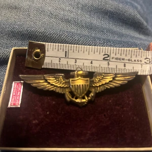 Vintage WW2 Mfrs Military Insignia Hilton Hamburger Sterling W/ Rhodium Finish - Picture 1 of 3