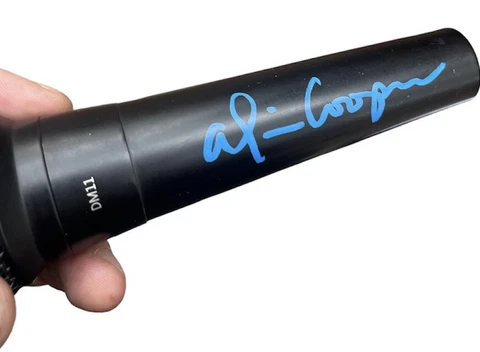 SIGNED ALICE COOPER MICROPHONE RARE HOLLYWOOD VAMPIRES DEPP PERRY Cover