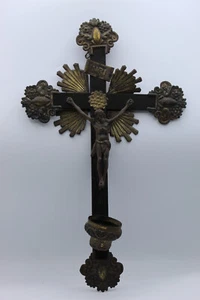 crocifisso legno argento xix secolo arte sacra Gesù croce chiesa acquasantiera - Foto 1 di 17