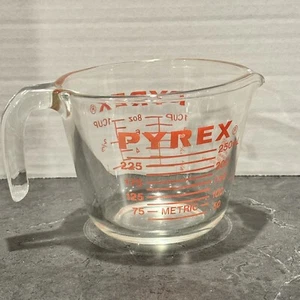 Pyrex Clear Glass 508 Measuring Cup Red Lettering L Handle USA One Cup - Picture 1 of 7
