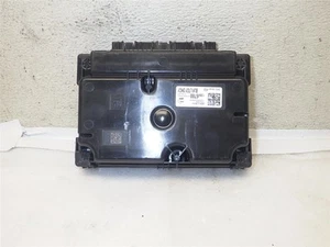 2025 Suburban 1500 LS ID-13566788 Gateway Module 1711278 - Picture 1 of 12