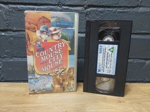 Country Mouse and the City Mouse Adventures Orient Express PAL VHS Video Tape - Imagen 1 de 4