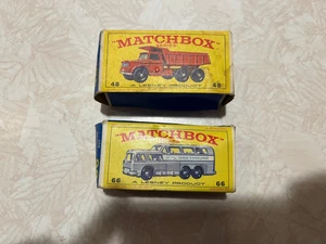 Vintage 1967 Lesney Matchbox 48 Dodge Dumper Truck 66 Greyhound Bus NEU mit Boxen - Bild 1 von 20
