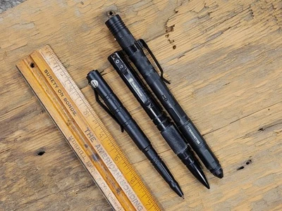 Lote de 3 bolígrafos tácticos - M&P, S&W, Bell & Howell Foto 1 de 4