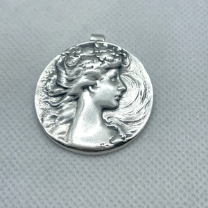Antiguo colgante de plata esterlina victoriano con cara de dama Art Nouveau vintage 14,35 g - Imagen 1 de 6