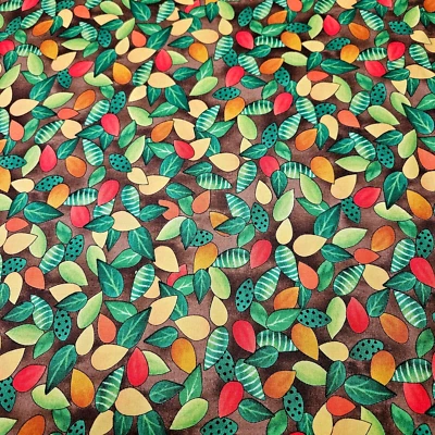 Búho en la familia por diseño de Desiree acolchado hojas del tesoro en marrón Foto 1 de 3