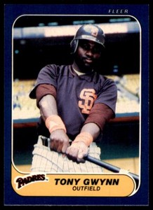 1986 Fleer Tony Gwynn Baseball Cards #323