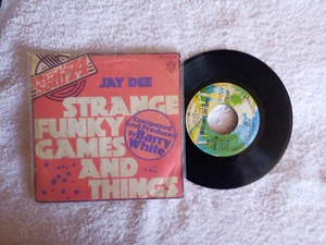 Jay Dee – Strange Funky Games And Things - Bild 1 von 1
