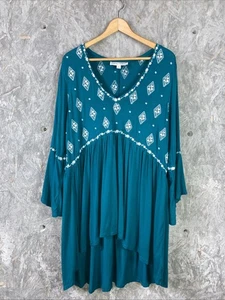 Maglione tunica maglione maglia super morbido ricamato verde Torrid taglia 2 orlo alto basso - Foto 1 di 7
