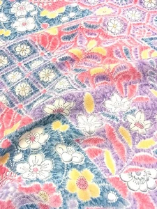 e020-L_Japanese Kimono Fabric_Silk,Cherry pink,Kisho-kamon,160 cm - Picture 1 of 11