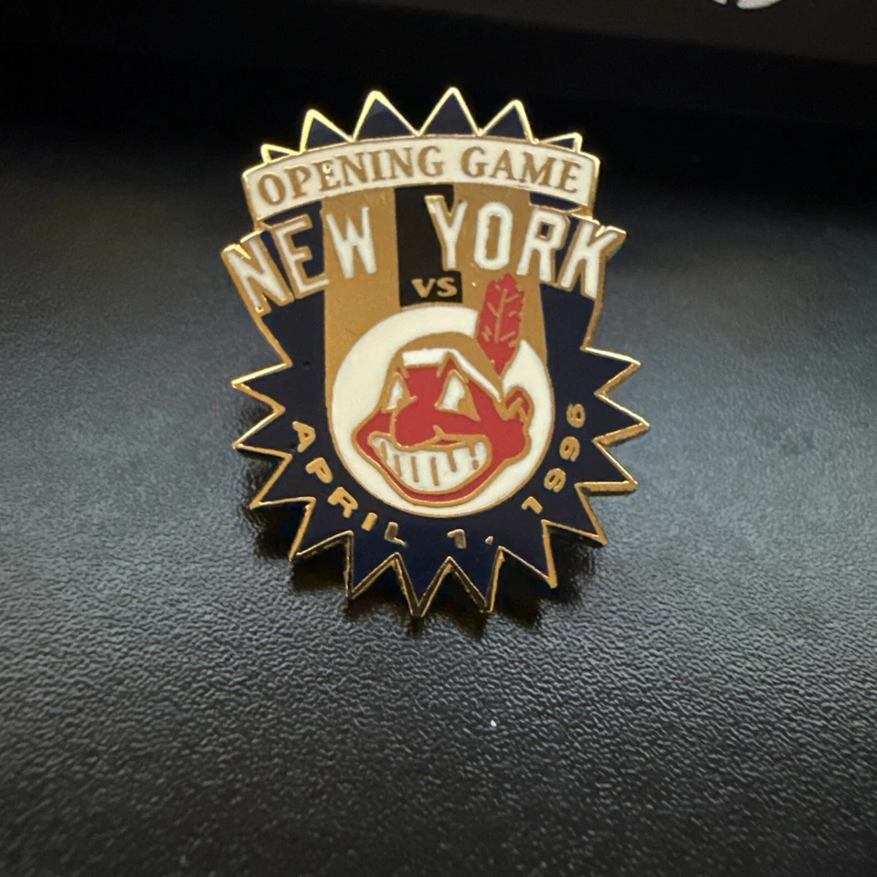 New York Yankees Cleveland Indians Opening Game April 1 1996 MLB Lapel Pin New - Image 1 of 1