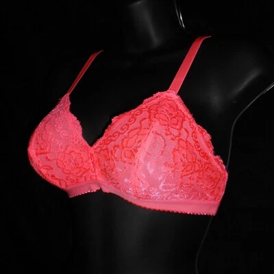 Petite Secrets Non Wired Pink Lacy Soft Stretch Pull On Bra Bralette 32-34 36-38 - Image 1 of 4