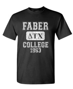 FABER COLLEGE - Delta Tau Chi Belushi House - Herren T-Shirt Baumwolle - Bild 1 von 10