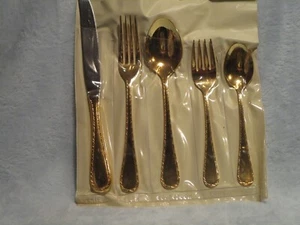 Towle Silver Stainless Silver Golden Chippendale Place Setting 5 Pieces / Sleeve - Picture 1 of 3