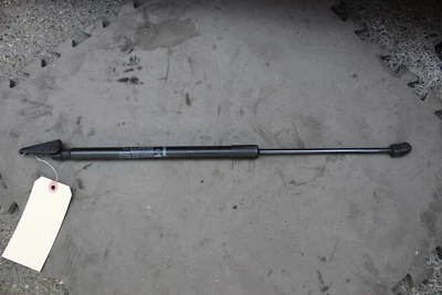 Nissan 370Z 2009-2010 cupé maletero trasero izquierdo amortiguador puntal c218 Foto 1 de 4