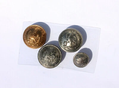 RARE 4 BOUTON ANCIEN - REPUBLIQUE FRANCAISE GARDE NATIONALE - JOHNSON D:16,22mm - Photo 1/2