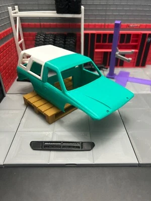 RC 3D Printed Body 1/24 scale, based on a old Toyota 4 Runner - Image 1 of 4