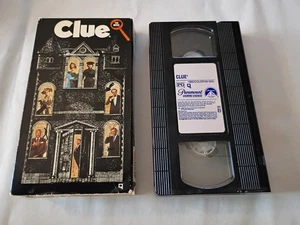 Vintage 1986 Paramount Home Video CLUE Movie Original VHS Release NICE!! - Picture 1 of 7