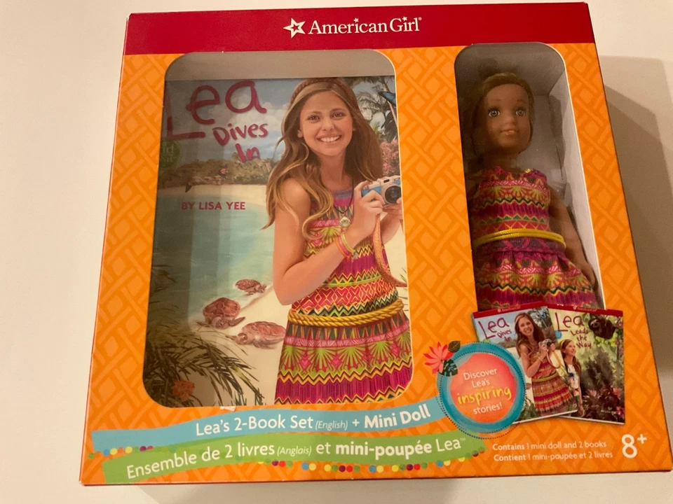 American Girl of The Year 2016 Lea Clark Mini Doll 2 Book Set