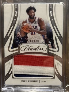 Parche Joel Embiid impecable Panini 2023-24 3 colores/20 - Imagen 1 de 1