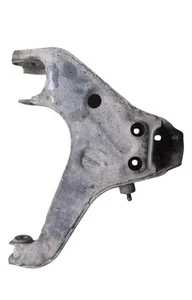 Mitsubishi Pajero 2.5 trapezio inferiore sinistro triangolo sospensione usato - Foto 1 di 2