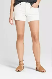 Universal Thread Womens Midi Jean Shorts Sz 18 Mid Rise Denim Raw Hem Ivory NWT - Picture 1 of 7