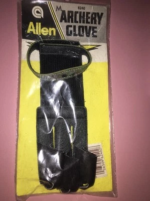 Archery Glove 6240 Allen 3 Finger Medium - Image 1 of 2