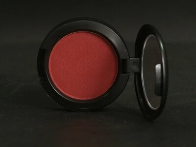 MAC POWDER BLUSH - A LITTLE LUSTY (B45) - NEW NO BOX - HARD TO FIND! - Image 1 of 2