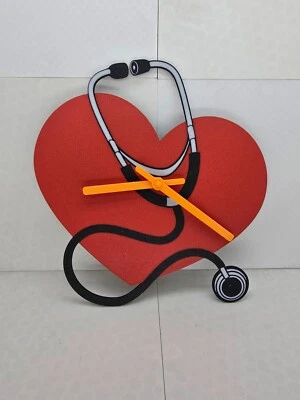 Heart Stethoscope Clock - Image 1 of 2