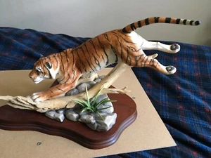 BORDER FINE ARTS BENGAL TIGER BY R.J.ROBERT LIMITED ED NO:36/750 LOW LIMITED ED - Picture 1 of 4