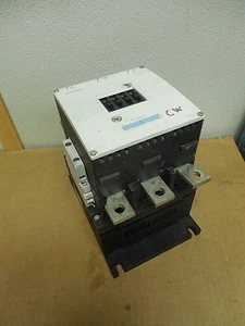 SIEMENS CONTACTOR 265A 265 AMP 3RT1065-6AR36 3RT1-065-6AR36 BOBINA: 440-480V 50/60 - Imagen 1 de 7