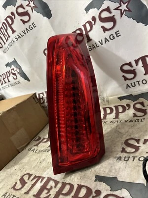 OEM GM 2013-2018 Cadillac ATS LED Passenger Side Tail Light 23262480 - Image 1 of 4
