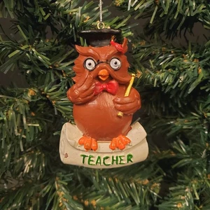 Vintage Teacher Wise Owl Christmas Ornament - Picture 1 of 3