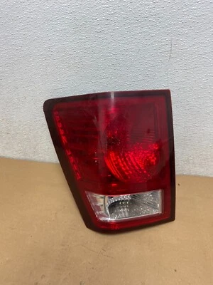 Jeep Grand Cherokee 2007 2008 2009 2010 conductor izquierdo luz trasera izquierda OEM H2989 KC Foto 1 de 4