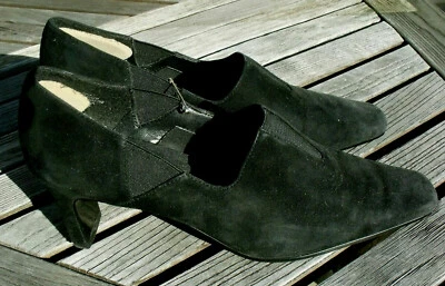 Easy Spirit 女式黑色麂皮绒 Esmitch 泵 6.5 M 码 — 第 1/4 张图片