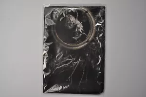 Poster in tessuto reversibile Biohazard Village Capcom 2021 Resident Evil - Foto 1 di 12
