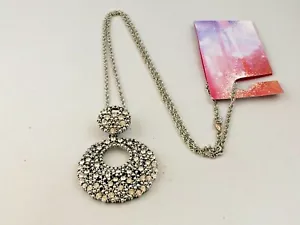 NZ3789 COLLANA CATENA PENDENTE METALLO DIAMANTE TONO ARGENTO ISPIRATA AL DESIGN - Foto 1 di 1