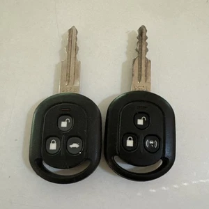 Lote de 2 Llaveros Chevrolet Aveo OEM, Llavero Chevy. VQ0RK960NAT. CHEVY - Imagen 1 de 6