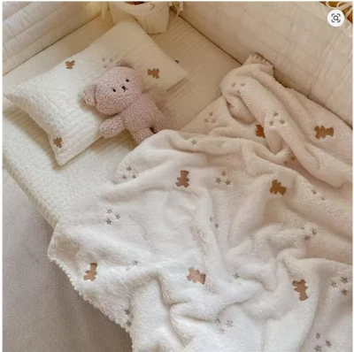 Manta de bebé de dibujos animados suave de vellón edredón cubierta de cochecito para recién nacidos Foto 1 de 4