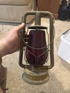 Dietz Hy Lo Lantern W/Red Globe - Picture 1 of 4