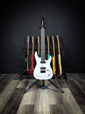 Guitarra eléctrica Jackson JS32-7 DKA 7 cuerdas - Blancanieves Foto 1 de 4