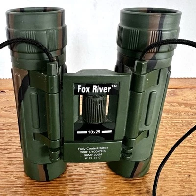 Fox River 10x25 binoculars camouflage pattern fully coated optics 288FT/1000YDS - Image 1 of 4