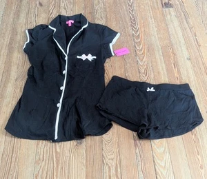 Betsey Johnson Pajama Set Size M Black Pink Brand New Button Up Top & Shorts - Picture 1 of 15