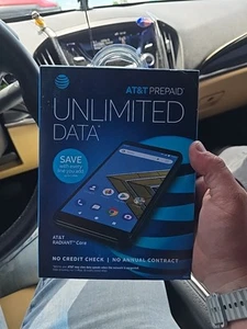 New AT&T Prepaid Radiant Core Android Phone 5.5” Display 16GB Dark Grey U304AA - Zdjęcie 1 z 3