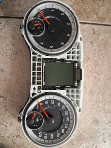 2018 2019 2020 Dodge Ram 1500 Speedometer Gauge Cluster OEM UNK Miles *NO LENS* - Picture 1 of 9