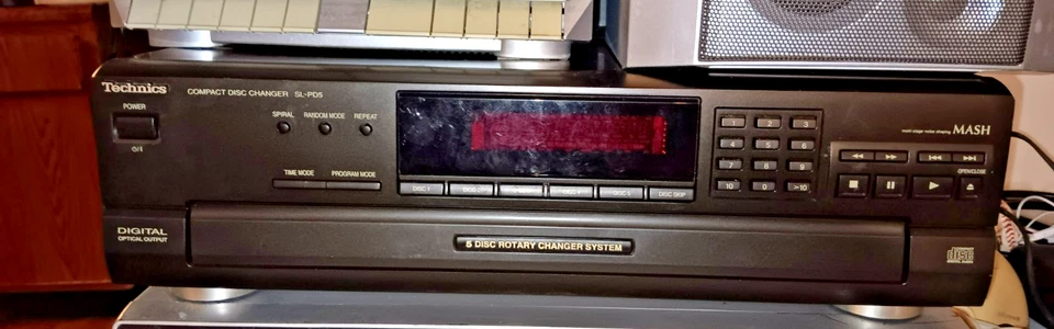 Carrusel reproductor cambiador de CD de 5 discos Technics SL-PD9 - ¡Probado! ¡Funciona! ¡¡SIN MANDO A DISTANCIA!!! Foto 1 de 1