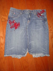 Damen Candies Jeansrock mit roter Stickerei & Taschen. Größe 13. - Bild 1 von 2