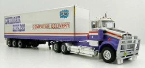 Highway Replicas 1:64 Kenworth SAR giorno cabina semirimorchio merci: Kwikasair - Foto 1 di 7