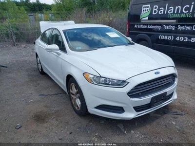 二手后左门组件后侧适合:2016 福特 Fusion 左后 A 级 — 第 1/4 张图片